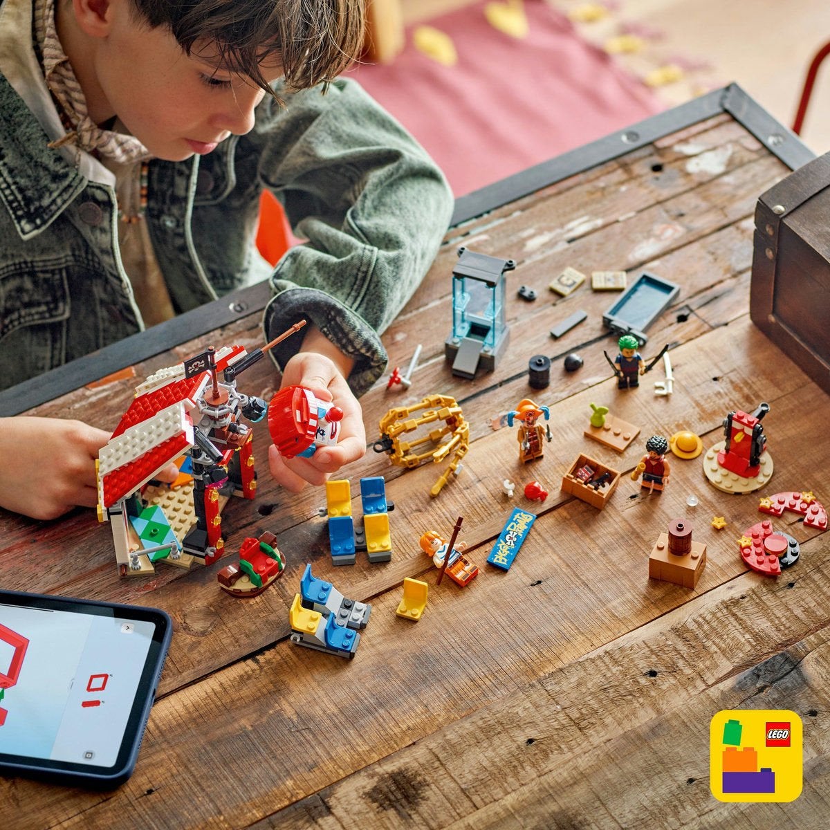 LEGO ONE PIECE 75637, Clownen Buggys cirkustält