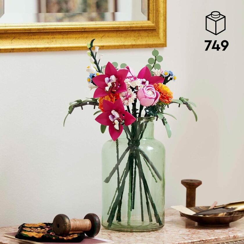 LEGO Botanicals 10342, Vacker rosa blombukett
