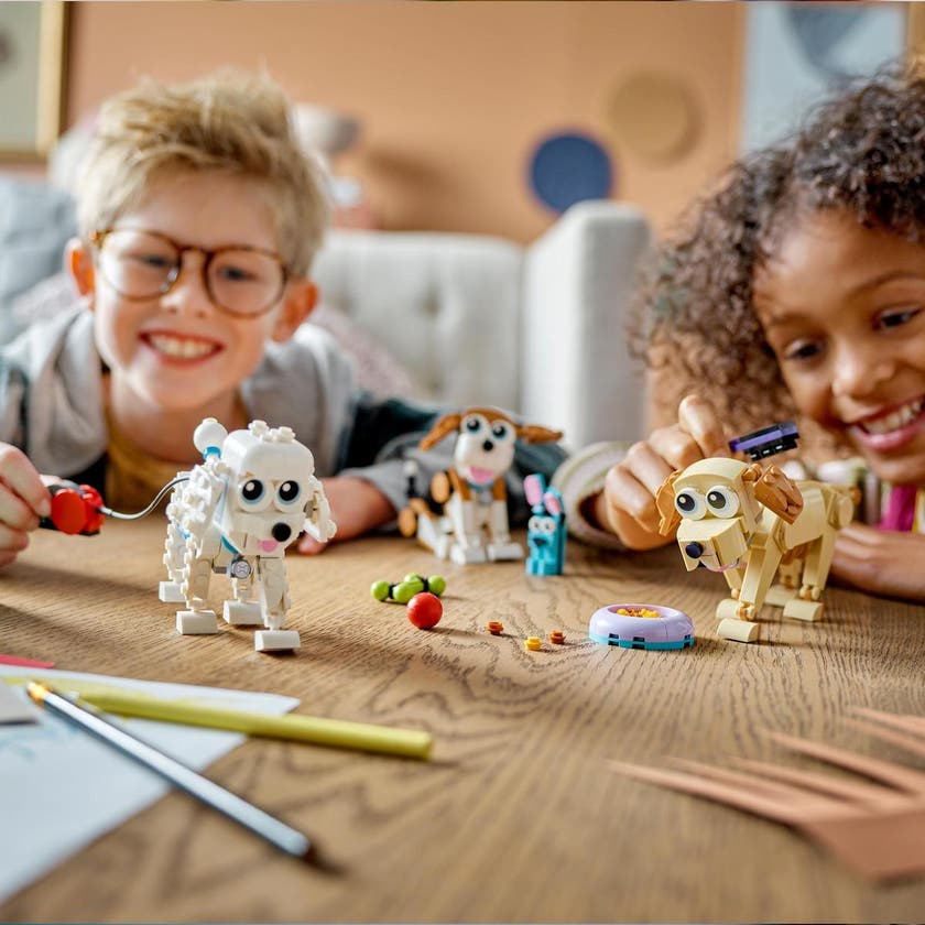 LEGO Creator 31137, Gulliga hundar