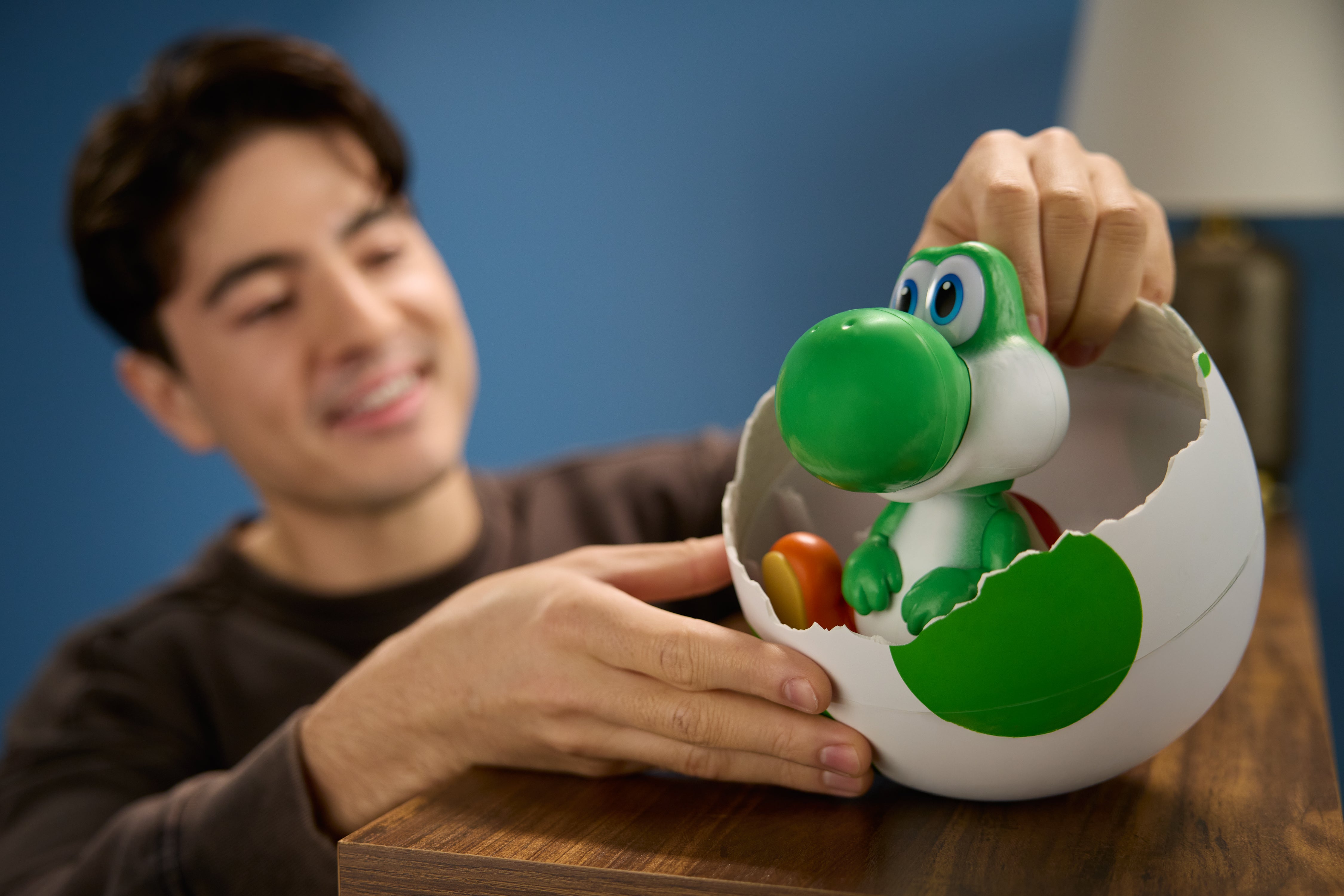 Nintendo Super Mario Hatchin Interactive Yoshi