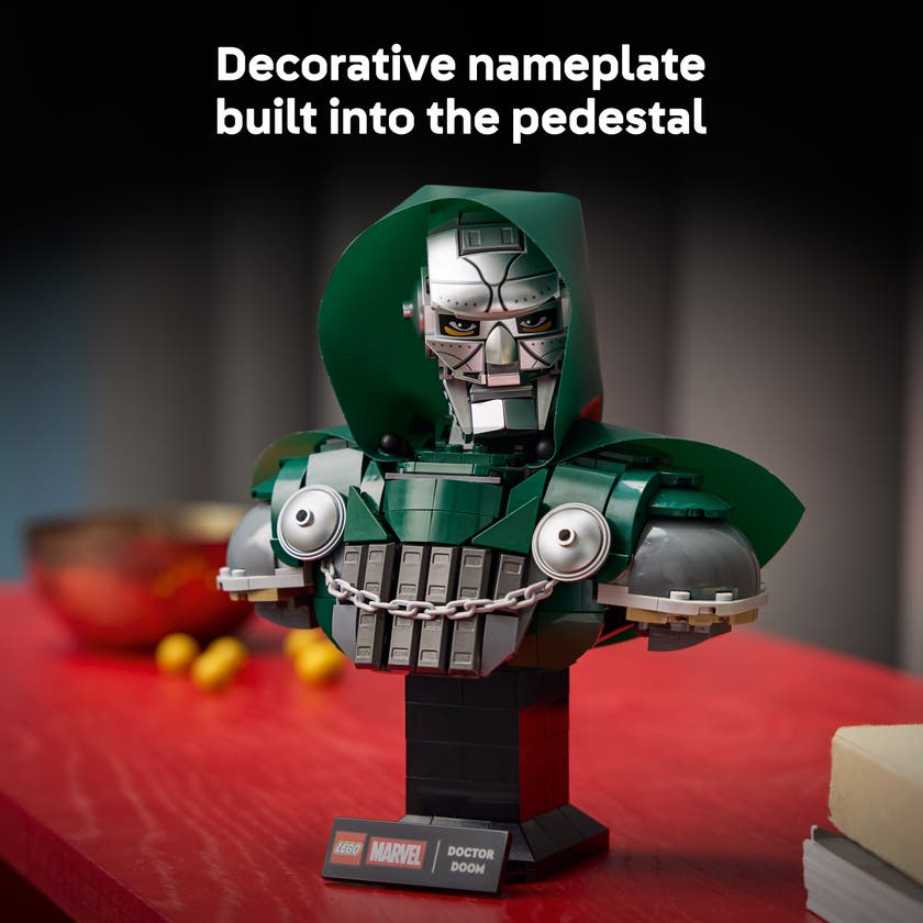 LEGO® Marvel Doctor Doom-byste 76345