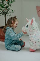 KREA Hop And Bounce Enhörning med vitt hår